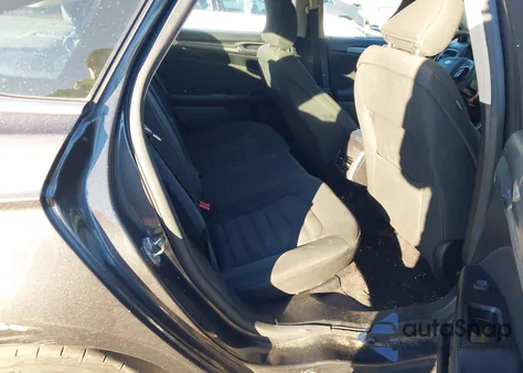 2017 Ford Fusion Se z USA, uszkodzony, nr VIN 3FA6P0H71HR124996